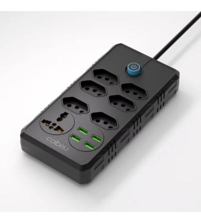 Régua Filtro de Linha com 7 Tomadas Extensão Elétrica 1 Universal 4 USB Bivolt 10A 110v/220v Cabo de 2 Metros Seguro
