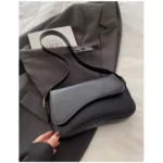 Bolsa Feminina Baguete de Ombro Preta